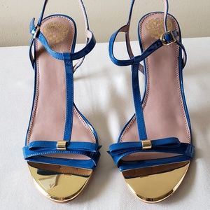 Authentic Vince Camuto patent leather sandals.